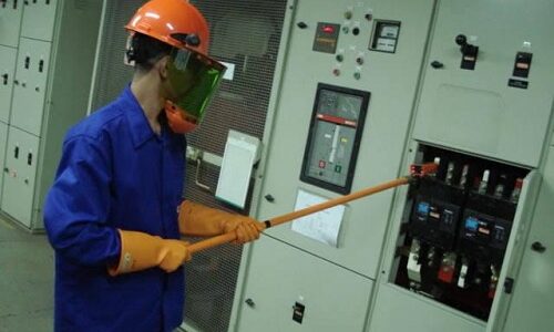 Segurança em Instalações e Serviços em Eletricidade